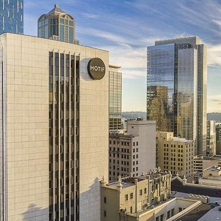 Hilton Motif Seattle Hotel Exterior photo